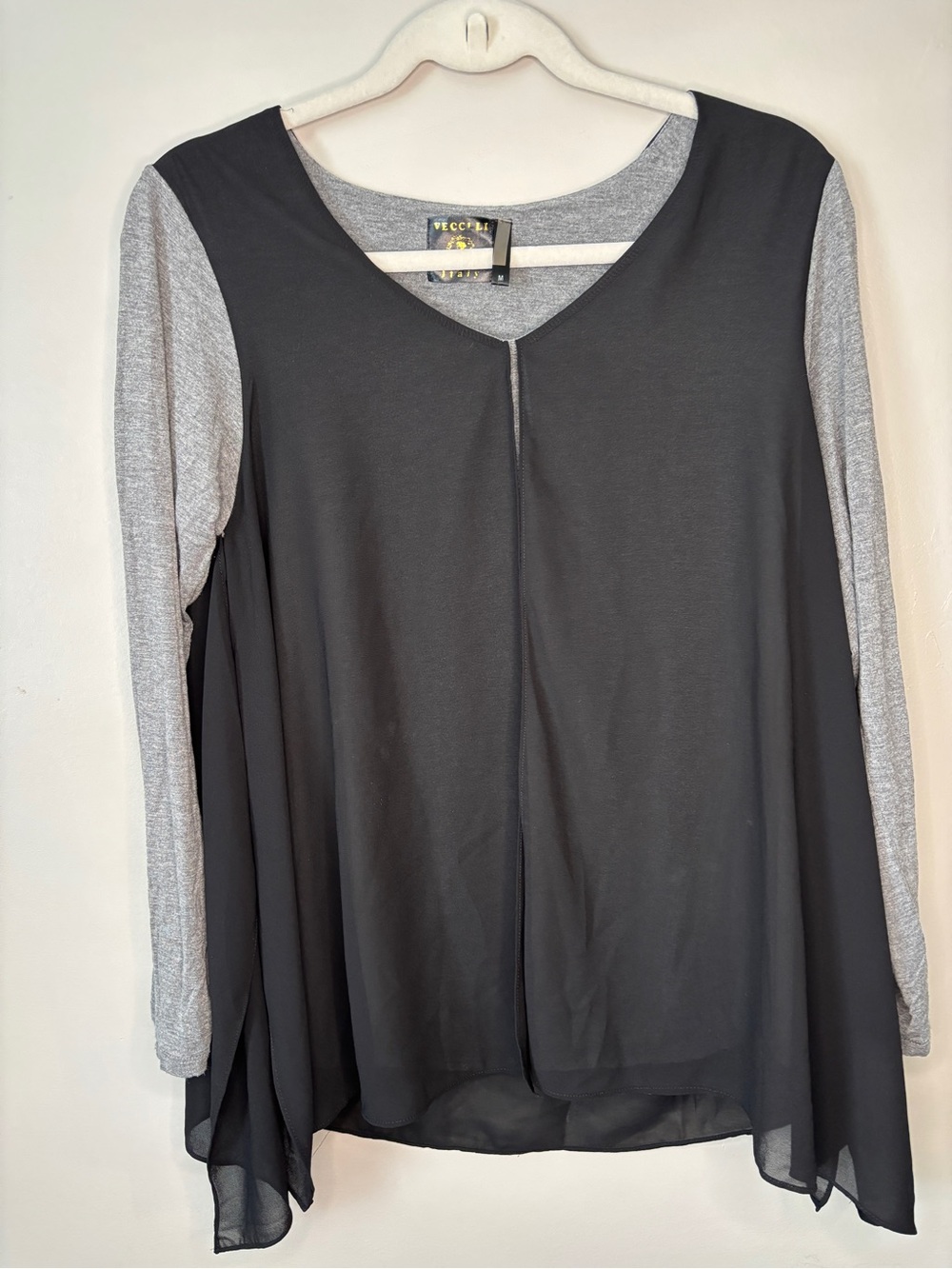 Vecceli Italy Black Front Layered Tunic with Gray Sleeves